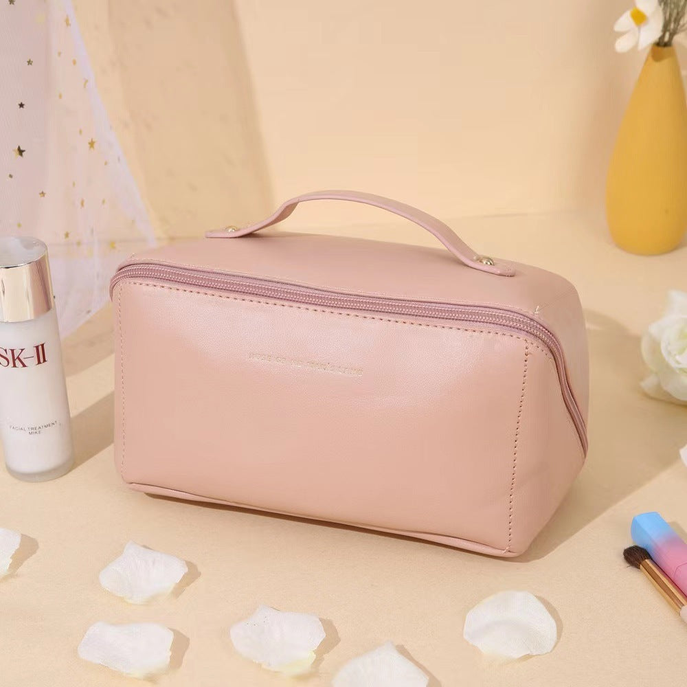 Cosmetic bag